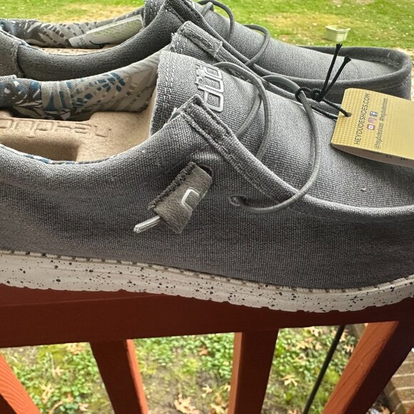 HEY DUDE WALLY STRETCH IRON 11 - Picture 3 of 5